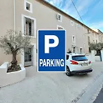 Bed & Breakfast Maison 1634 - Petit-dejeuner Offert, Parking, Centre A Pied, Piscine, Climatisation, Cuisine