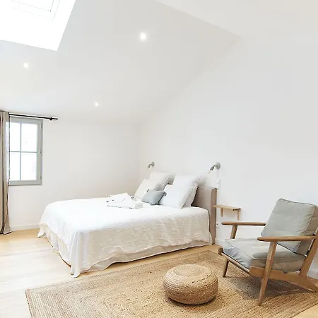 住宿加早餐酒店 Maison 1634 - Petit-dejeuner Offert, Parking, Centre A Pied, Piscine, Climatisation, Cuisine 4*