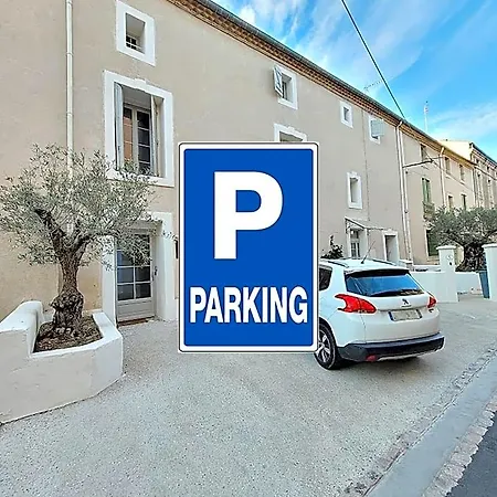 Bed and breakfast Maison 1634 - Petit-déjeuner Offert, Parking, Centre à Pied, Piscine, Climatisation, Cuisine 4*
