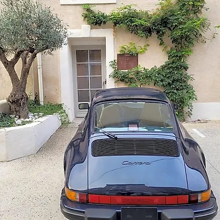 Maison 1634 - Petit-déjeuner Offert, Parking, Centre à Pied, Piscine, Climatisation, Cuisine Bed and breakfast Pézenas